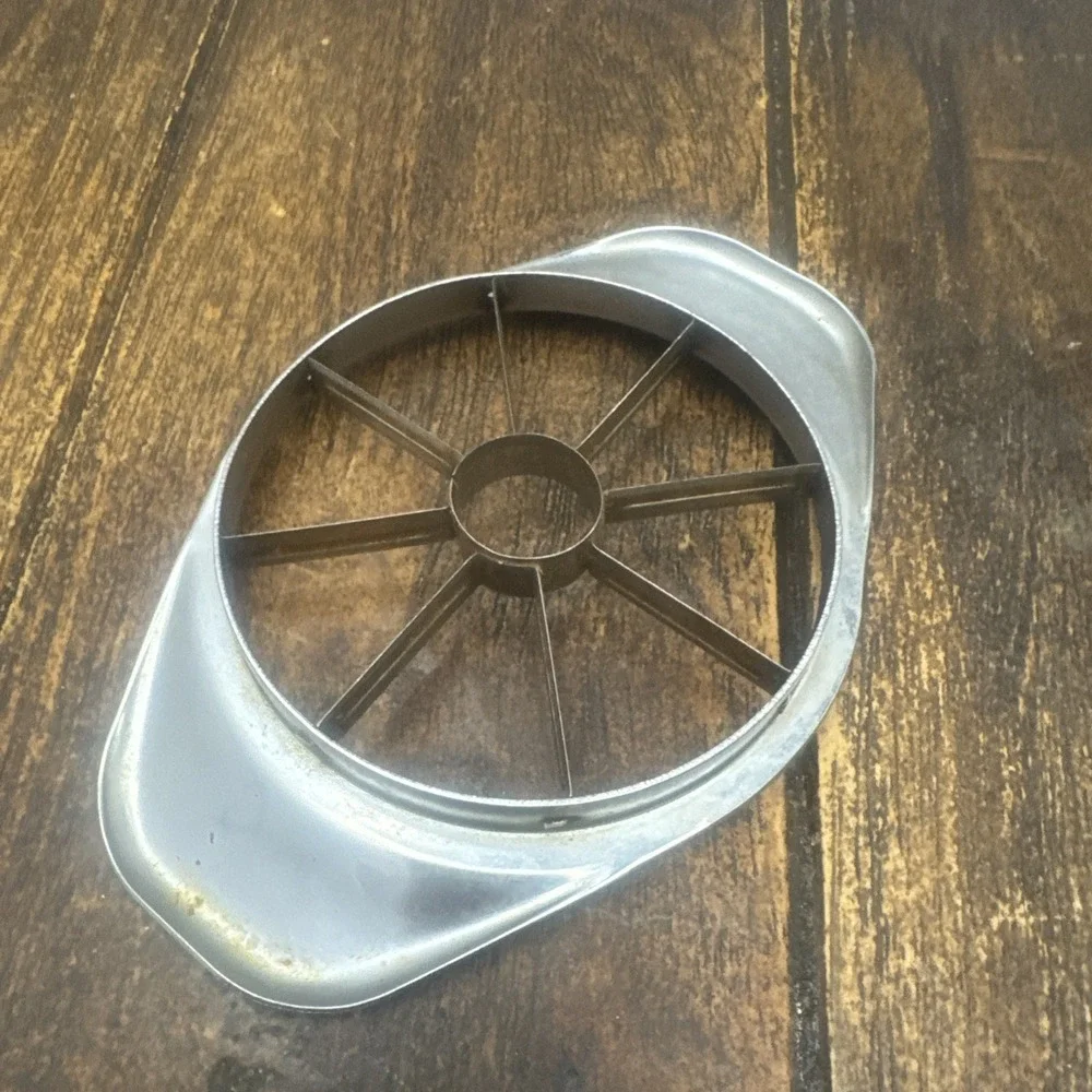 Vtg  Ludwig Mfg Co Apple & Pear Slicer Corer – Stainless Steel Slicer 3 1/2
